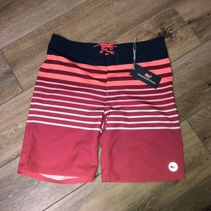 NWT Boys Vineyard Vines Swim Trunks